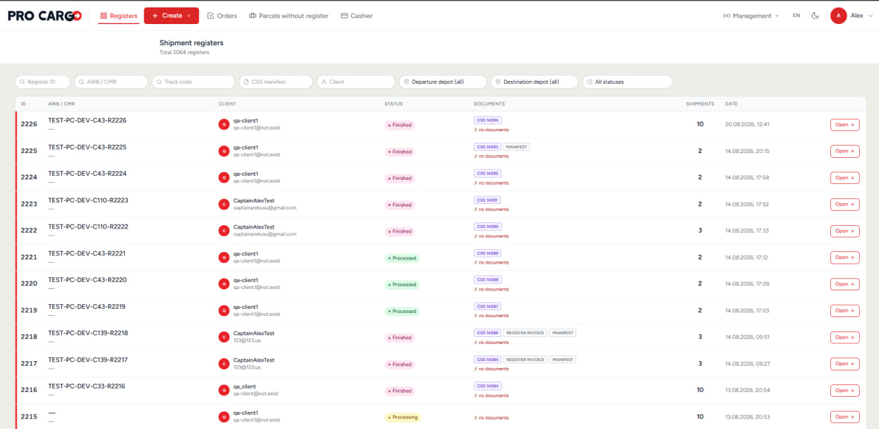 Shipment registers table with filters, statuses and document actions